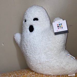 Brand new ghost pillow for all the spooky lovers!!